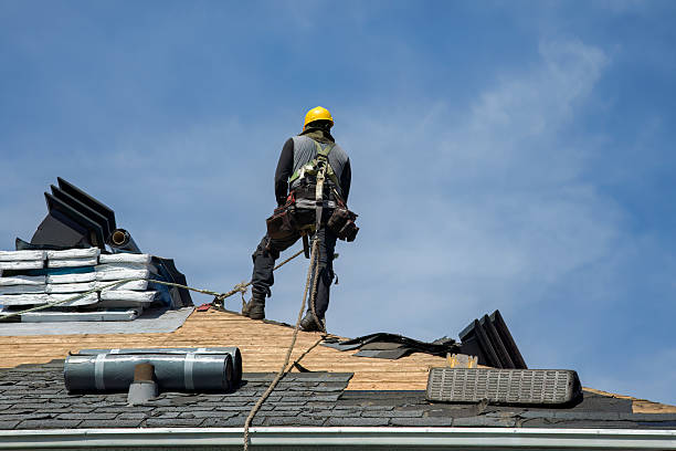 Professional Gutter Installation technician working in Wynnewood, OK